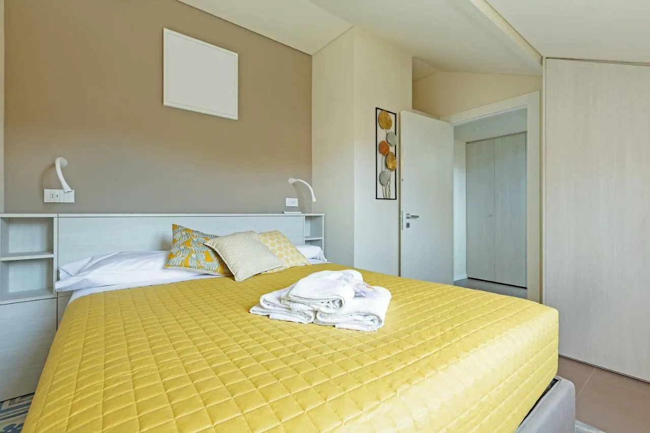 Renovated Penthouse Duomo & Via Torino Apartment Milan Italy